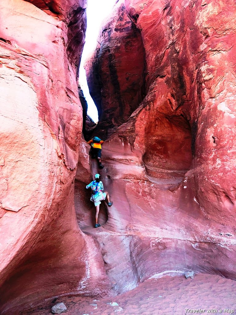slot canyon tours escalante